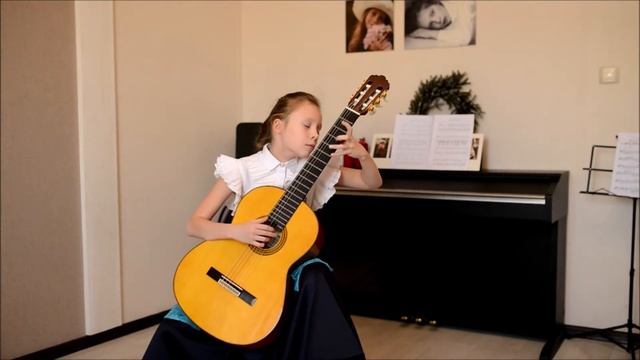 Кальницкая София Ф. Карулли "Вальс" смотреть онлайн