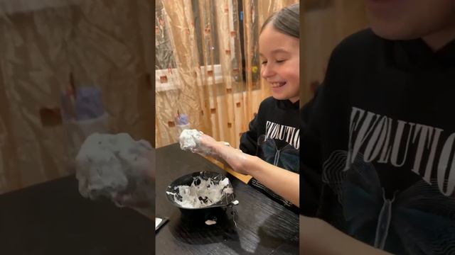 Приготовление слайма в домашних условиях. смотреть онлайн