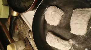 Снежная рыба. Жарю рыбу