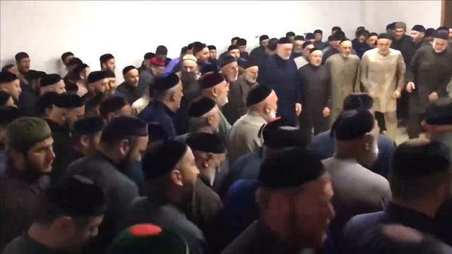 Мощный Зикр у Яндиевых🔥😍