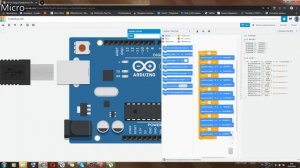 Tinkercad бегущие огни на Arduino