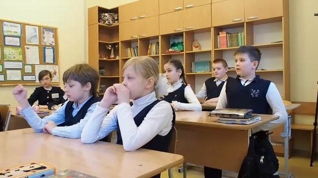 Занятие в воскресной школе. Урок русского  языка