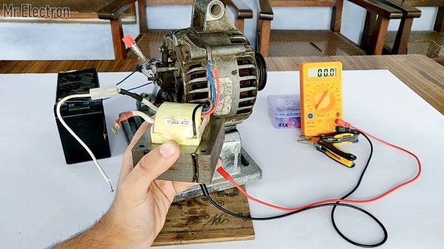 110v AC from a 12v Car Alternator New idea !
