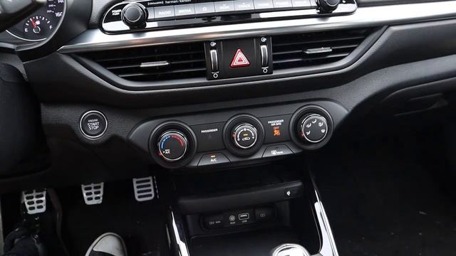 2020 Kia Forte GT Manual: Is This Better Than The Civic Si??? смотреть онлайн