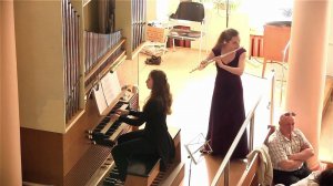 Ave Maria - Schubert. Flute and organ