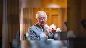 КОРОНАЦИЯ КАРЛА 3.mp4