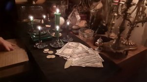 Заговор на деньги заговорить кошелёк чтоб деньги водились