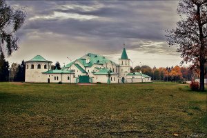 Ратная палата и Александровский парк.