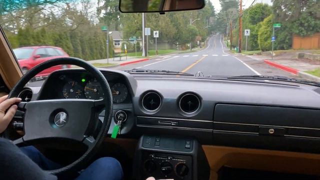 Drive 1981 Mercedes Benz 200 Sedan Manual  Silver Arrow cars Ltd