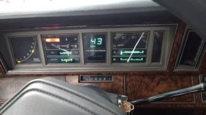 Chrysler New Yorker 1986 EVA (Electronic Voice Alert) Español