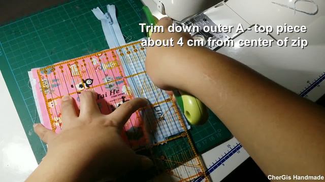 How to sew a lined double zip pouch with wristlet strap - tutorial смотреть онлайн