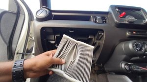 How to change the Cabin Air Filter of Suzuki Ignis DIY