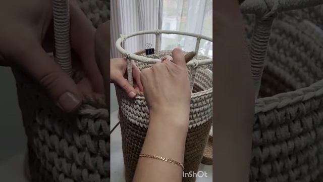 Корзина на каркасе. Продолжение. сверху белый хлопковый шнур? а будет ли крышка?!