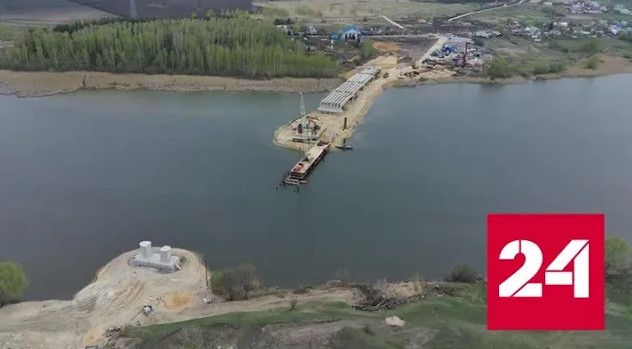 На Матырском водохранилище возводят сложную конструкцию моста - Россия 24 