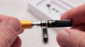 Мундштук для сигарет и самокруток с автосбросом