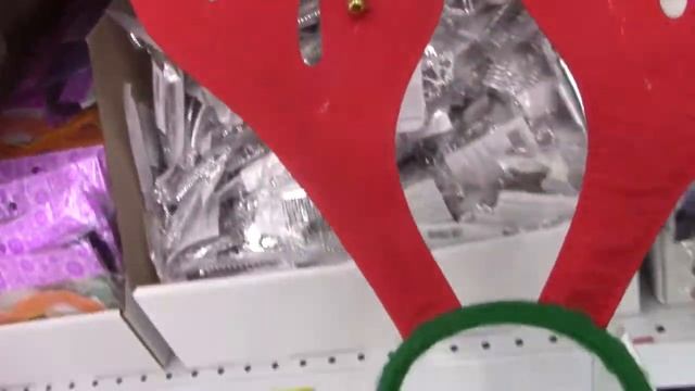 VLOG: Новогодние игрушки В МАГАЗИНЕ покупки./VLOG: Christmas toys in store purchase.
