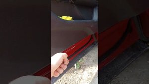 пежо (Peugeot 3008) Накладка двери, как снять и не сломать.