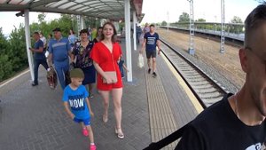 Девушка дождалась парня из армии!