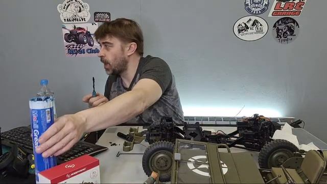 Разбираю RocHobby RC Car 1/6 Scaler JEEP WILLYS 1941 MB 4WD. Смазка Перед Выездом смотреть онлайн