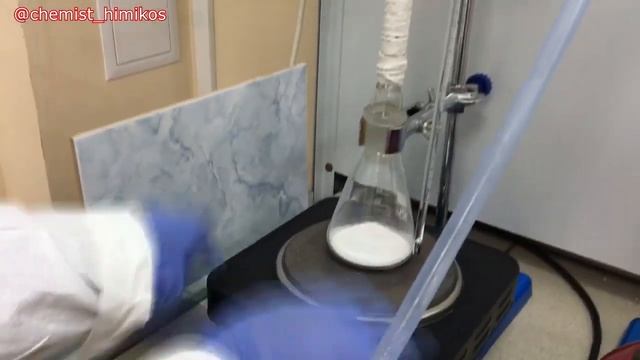 Получение ацетона из ацетата кальция / Getting acetone from calcium acetate смотреть онлайн