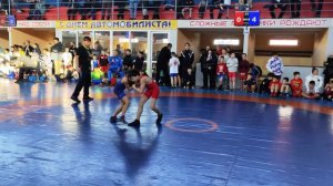 Гузачев Роман vs Церенов Аюка в 32 кг. Греко - римская борьба г. Волгоград