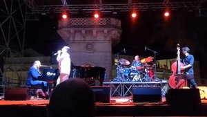 Raphael Gualazzi e Simona Molinari - Dance me to the end of love