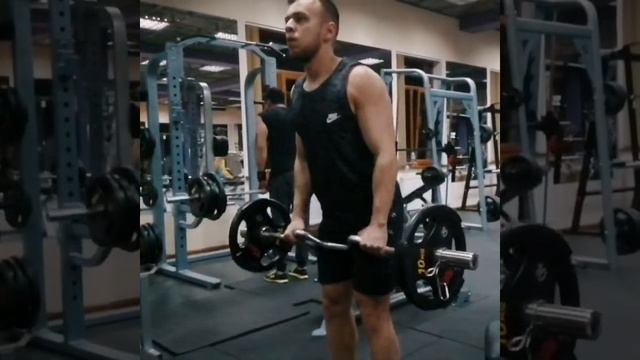 Тренировка всеми любимой мышечной группы, Руки! смотреть онлайн