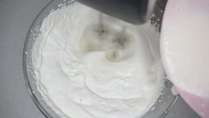 Йогуртовый крем  / вишневая начинка для торта