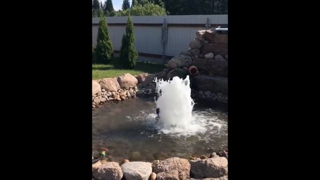 Фонтан из дренажного насоса