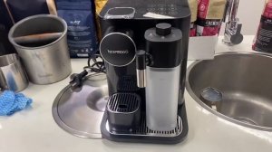 Nespresso Gran Lattissima Original Espresso Machine with Milk Frother by De'Longhi Review