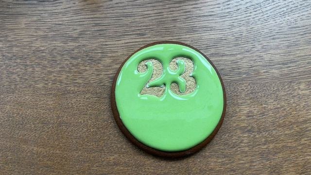 Пряников много не бывает. Вариант пряника к 23 февраля для малышей