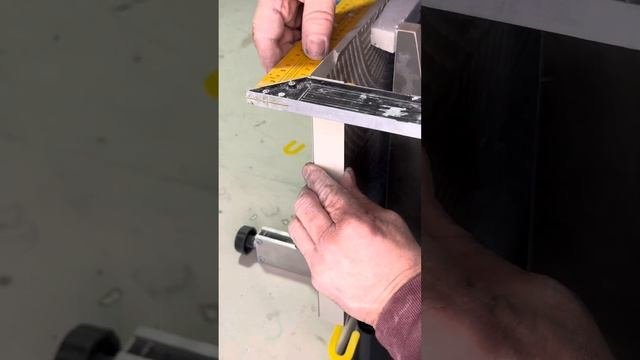 Работа со струбцинами для склейки ступеней и подоконников ч.3 ускоренная версия