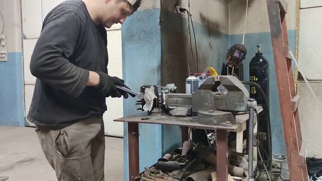 Мазда 3 2.0л Turbo MPS. День 1 и 2. Вводная информация. Выпускной коллектор. Интеркулер. Шпильки. смотреть онлайн