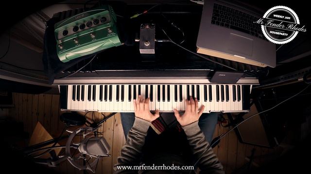 Deep House with chillout Fender Rhodes 124bpm video mrfenderrhodes.com смотреть онлайн