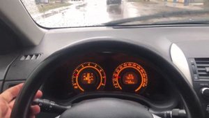 ПОМЕНЯЛ В TOYOTA ШИНЫ НА ЛЕТНИЕ, ТЯНЕТ РУЛЬ ЧТО ДЕЛАТЬ?