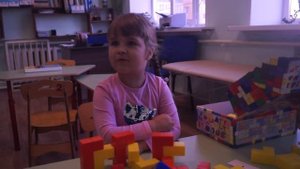 Поздравление с днем воспитателя и дошкольного работника. Поздравляют дети 2-3 лет. 27 сентября