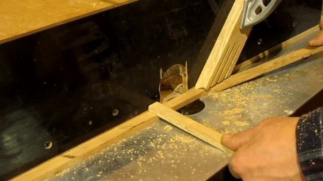 Как сделать деревянный карандаш . How to make a wooden pencil смотреть онлайн