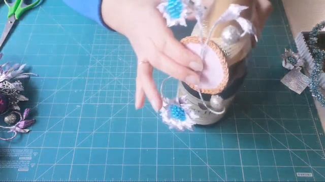 Мастер класс. Новогодний декор бутылки шампанского своими руками. смотреть онлайн