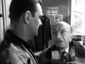 "Лёгкая жизнь"  -   "взять на себя новую обузу"