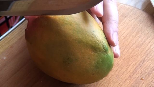 ? Сравнение зеленого и спелого манго смотреть онлайн