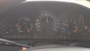 Глюк работы датчика давления масла w140