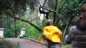 EVIL NUN 2 in Real life  ПОБЕГ из ШКОЛЫ ЗЛОЙ МОНАХИНИ в реальной жизни