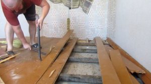 РАЗОБРАЛ СТАРЫЙ ДЕРЕВЯННЫЙ ПОЛ I ЗАЛИЛ БЕТОННЫЙ