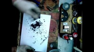 Как быстро разобрать пальчиковую батарейку