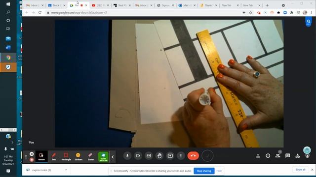 Miss Becker Creates Mondrian Style Abstract Design смотреть онлайн