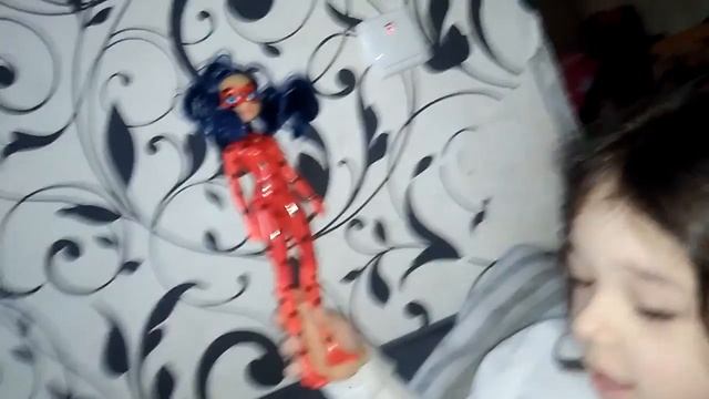 Влог: Наша жизнь! ЛЕДИ БАГ Кукла в ПОДАРОК Ксюше на День Рождения 5 лет/ смотреть онлайн