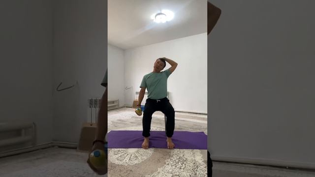 Бас ауырып құлақ шыңылдайма. Боль в голове и звенит в ушах. смотреть онлайн