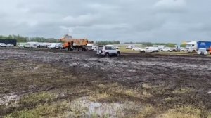 Паджеро ио дрифт по грязи на заднем приводе