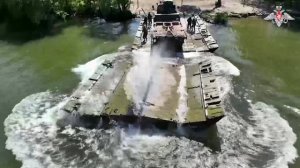 Специалисты понтонно-мостового подразделения отработали действия по организации переправы через реку