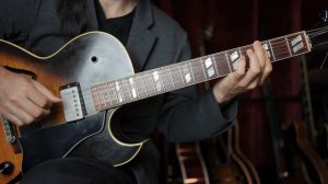Autumn Leaves solo jazz guitar Gibson ES175